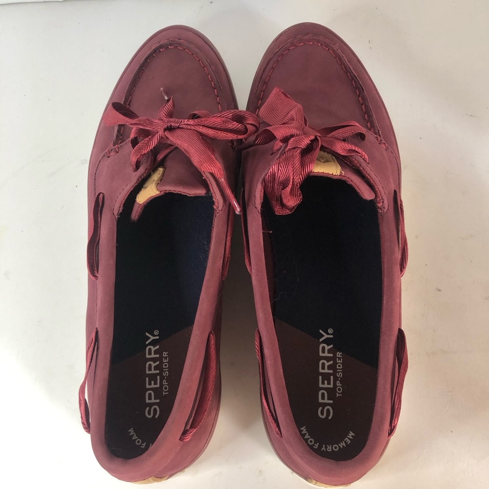 Sperry Women’s Top Sider Burgundy Leather Boat Shoes Size 8. Ribbon Laces - Picture 6 of 10